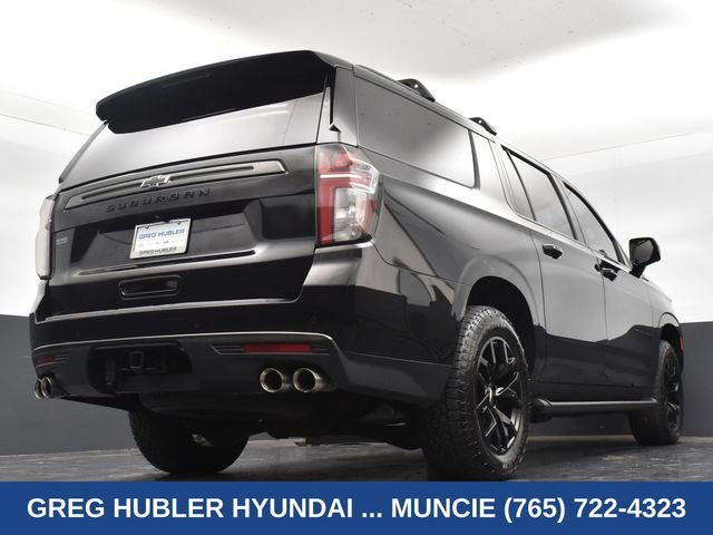 Used 2022 Black Chevrolet Z71 image 25
