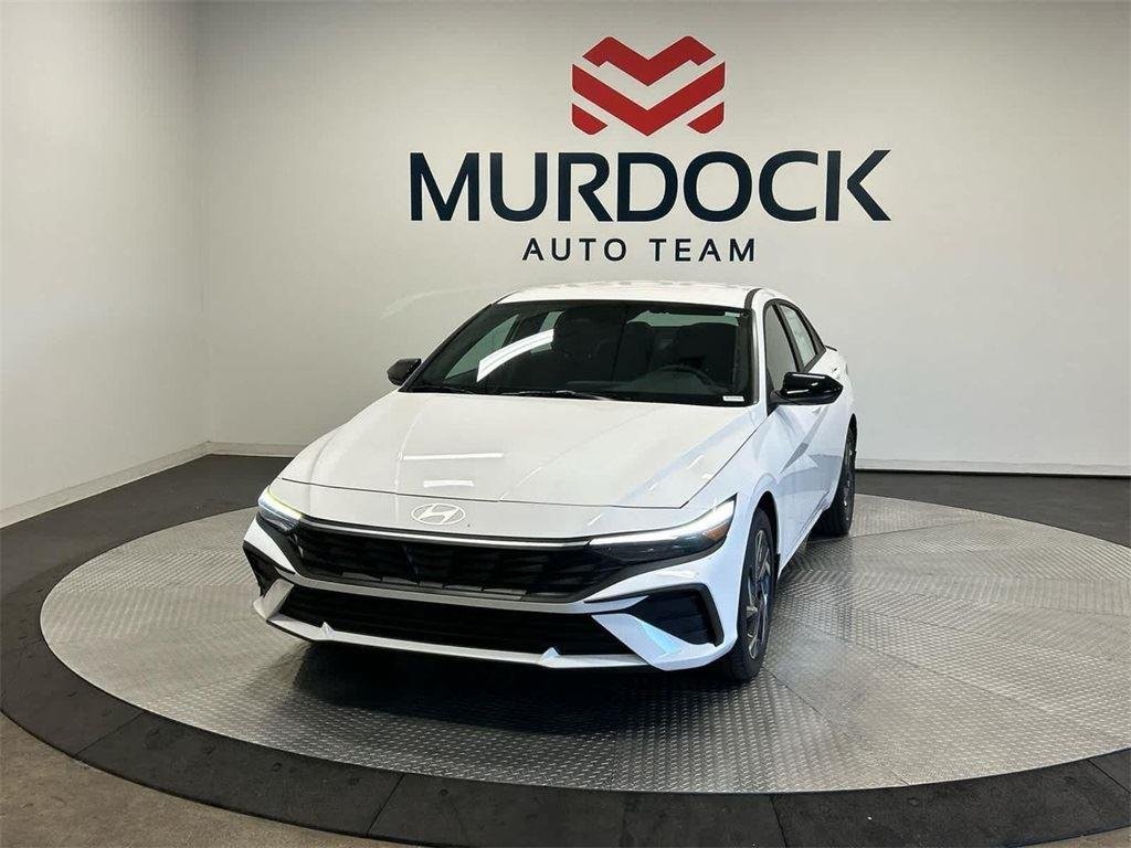 New 2025 Serenity White Hyundai SEL Sport image 26