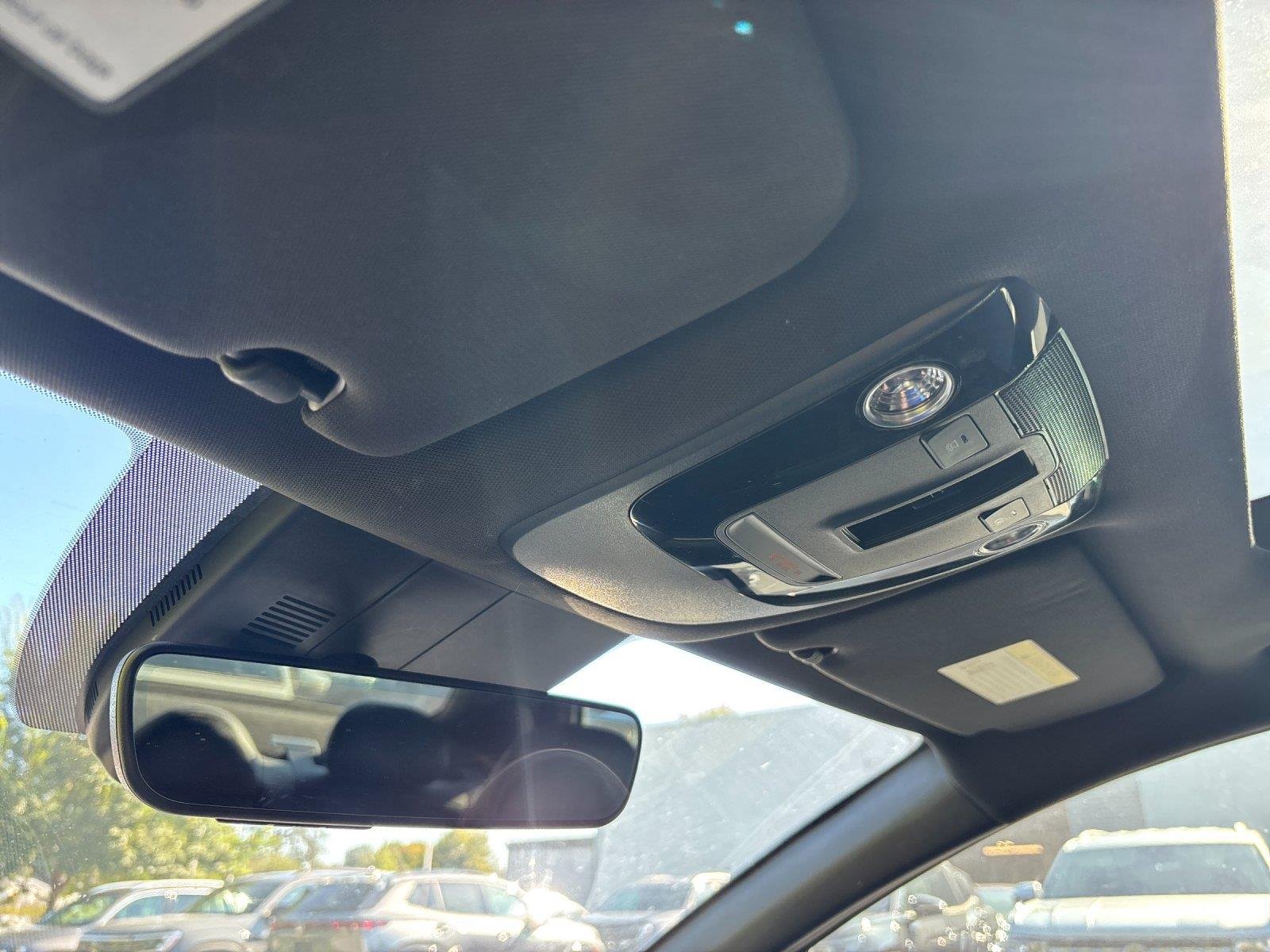 Used 2021 Glacial White Pearl KIA GTLINE image 28