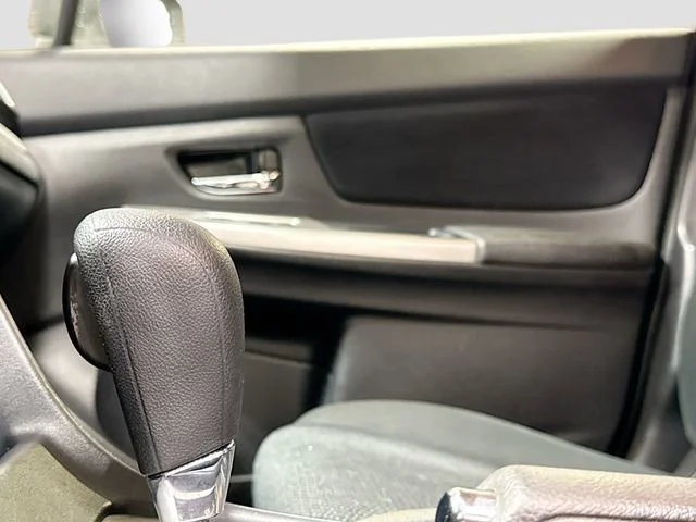 2015 Subaru Impreza Premium - Photo 18