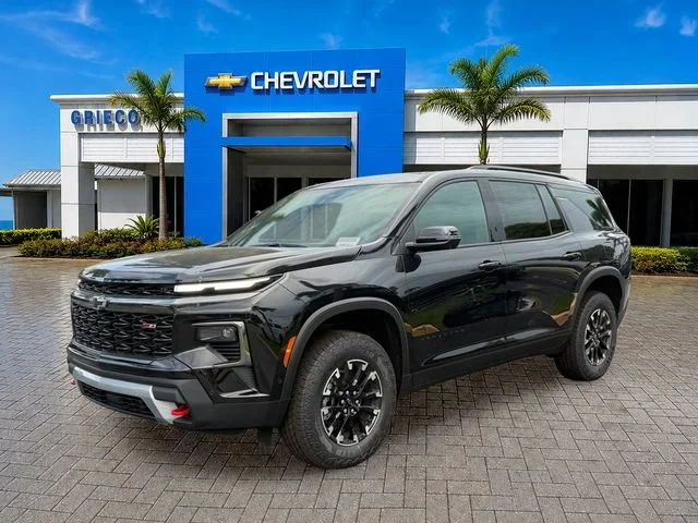 New 2026 Mosaic Black Metallic Chevrolet Z71 image 3