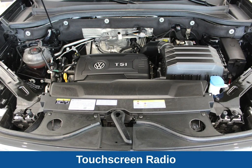 Used 2023  Volkswagen 2.0T SE w/Technology image 10