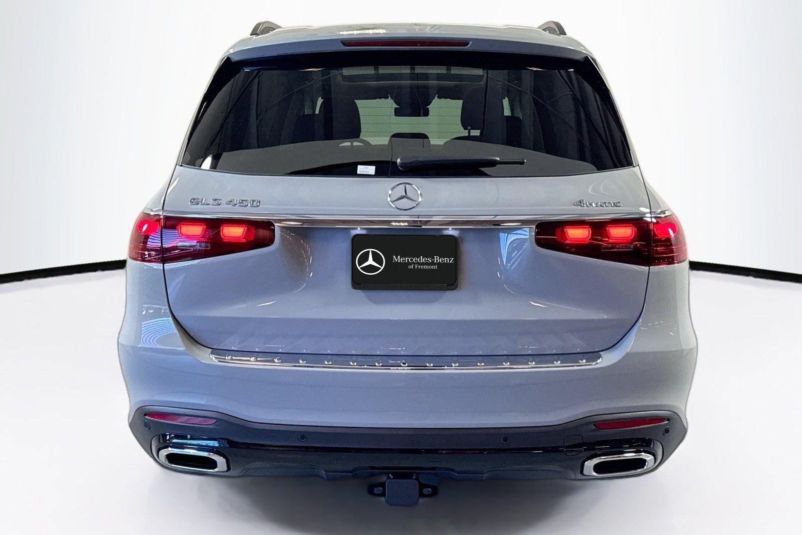 New 2026 Manufaktur Alpine Grey Mercedes-Benz GLS 450 image 6