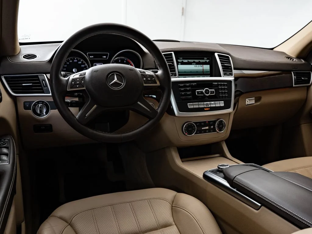 Used 2016 Polar White Mercedes-Benz GL 450 image 4