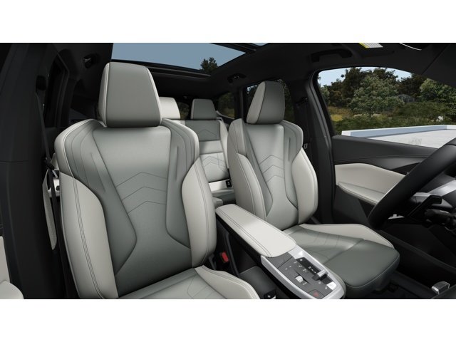 New 2026 Vegas Red Metallic BMW xDrive28i image 11