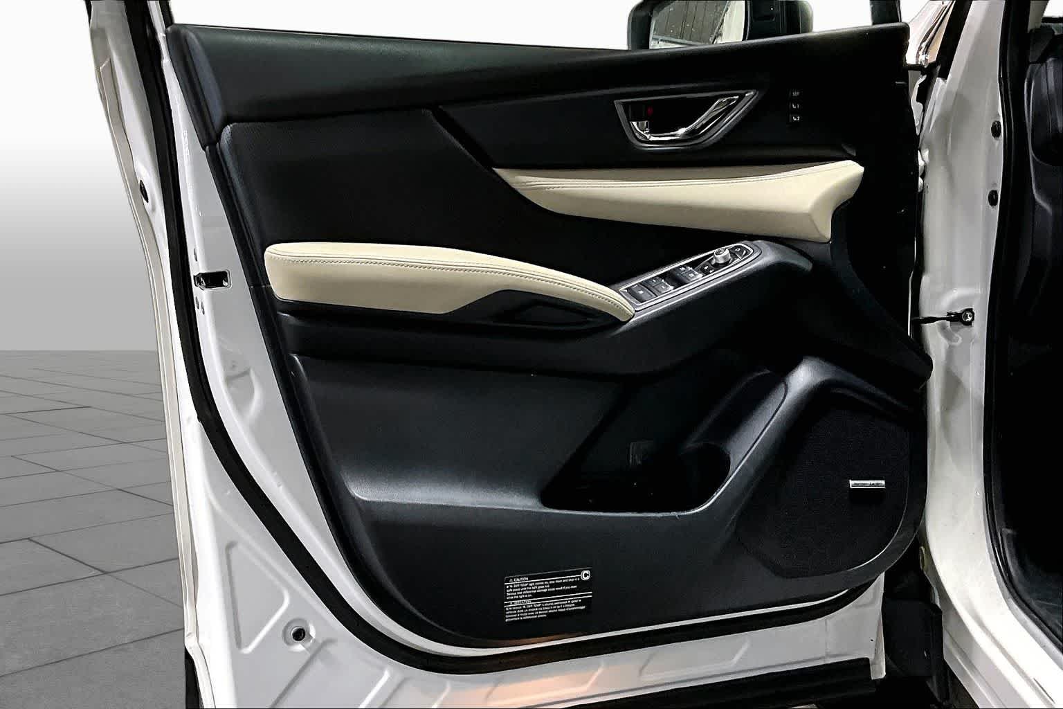 Used 2023 Crystal White Pearl Subaru Limited image 22