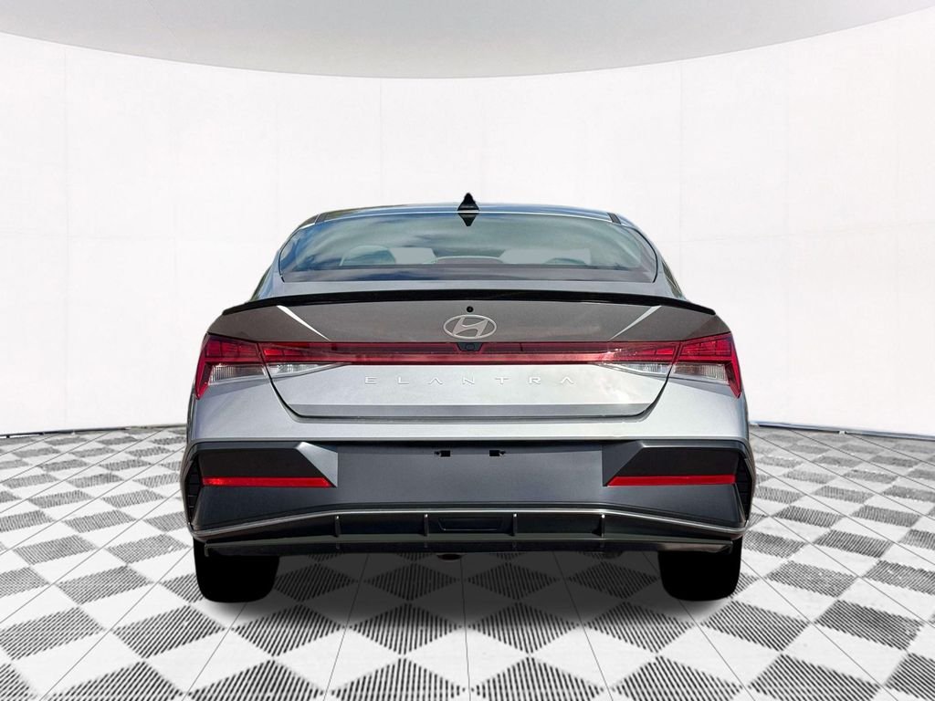 New 2026 Silver Hyundai SEL Sport image 9