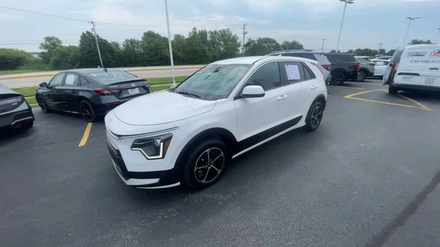 2026 Kia Niro LX - Photo 6