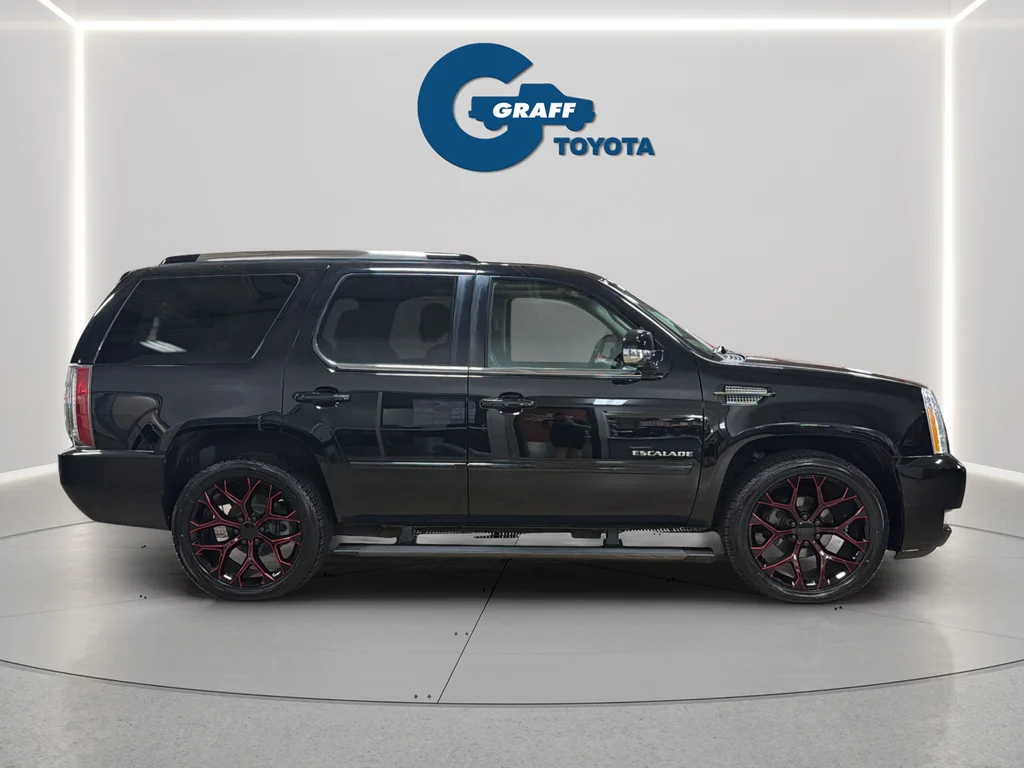 Used 2013 Black Cadillac Premium image 9