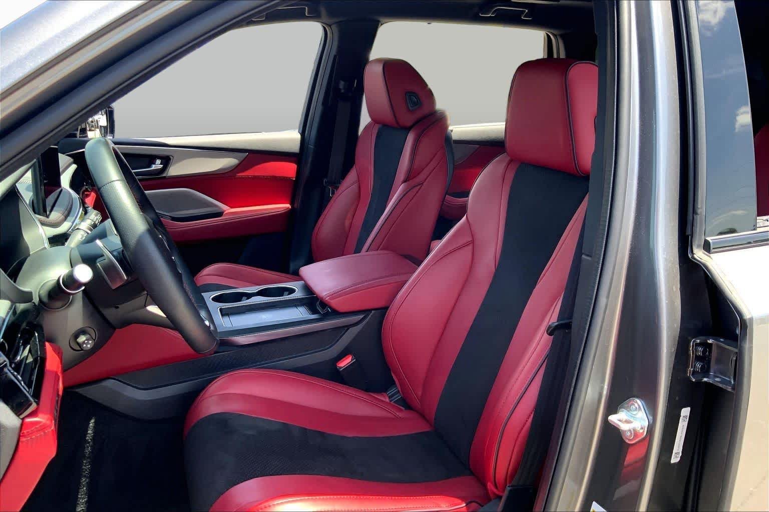 Used 2025 Liquid Carbon Metallic Acura w/A-Spec Package image 7