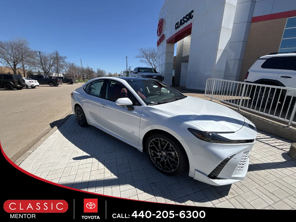 New 2026 Wind Chill Pearl Toyota XSE image 2