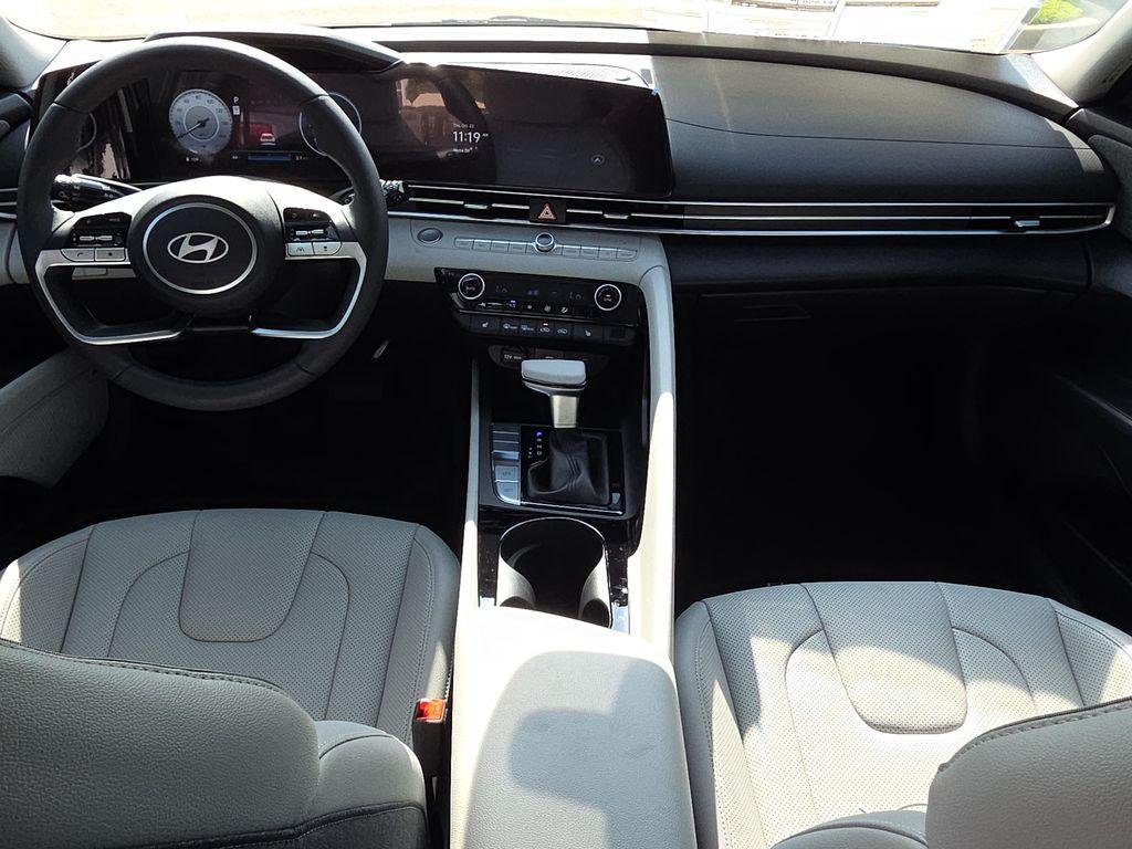 New 2025 Gray Hyundai Limited image 9
