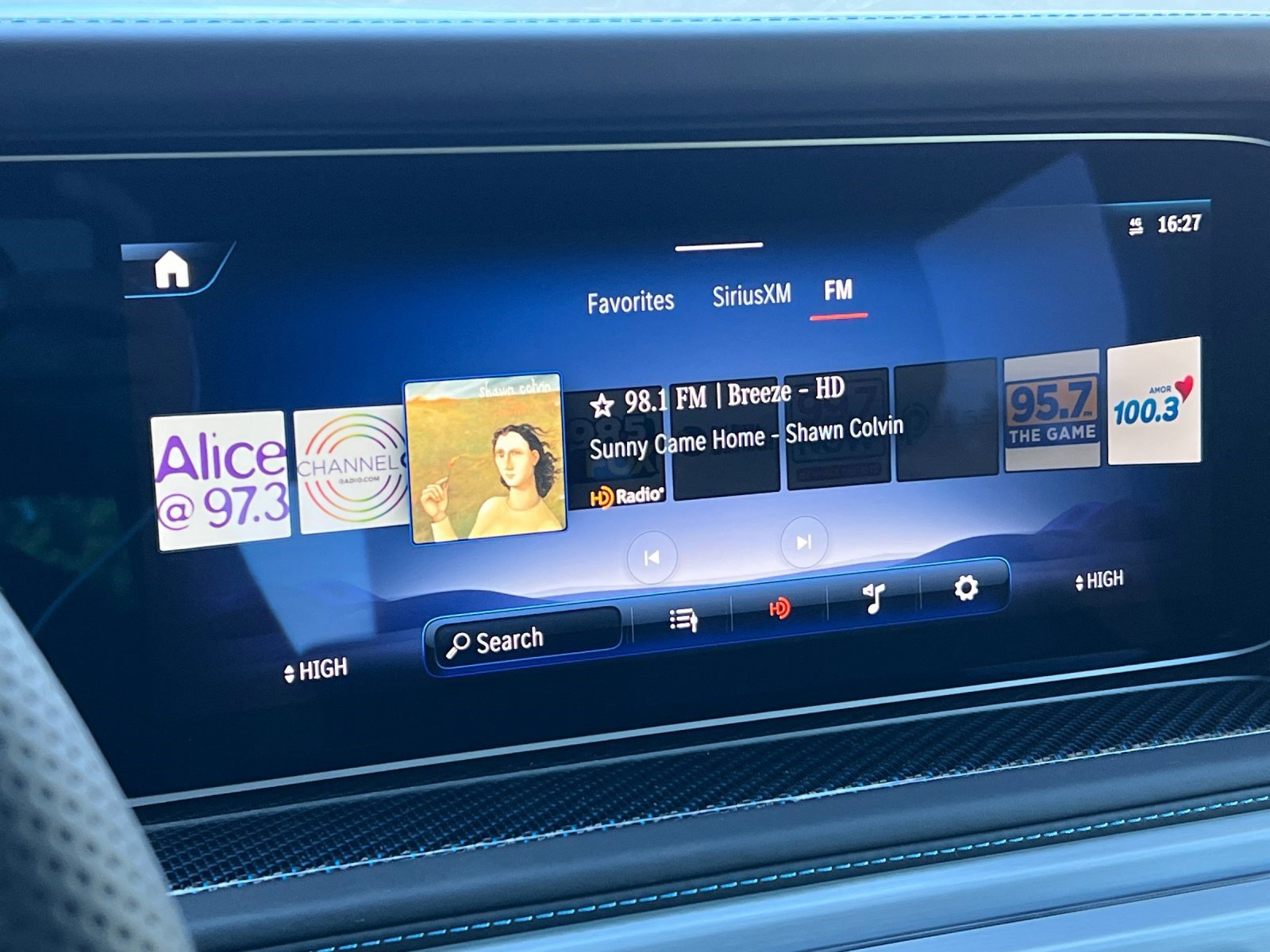 2025 Mercedes-Benz G-Class G580 - Photo 17