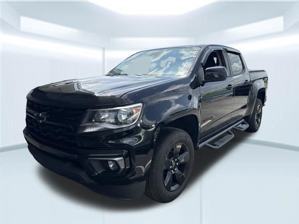 Used 2021 Black Chevrolet LT image 4