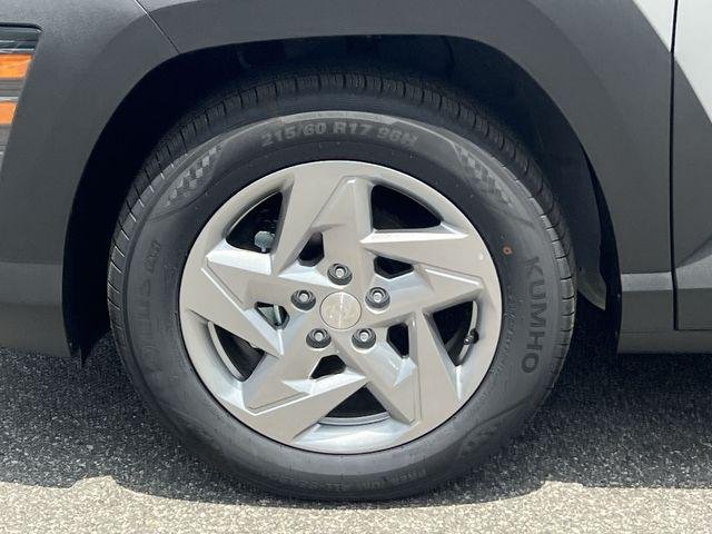 New 2026 Gray Hyundai SE FWD image 33