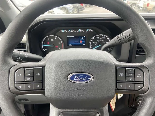 New 2025 Oxford White Ford F-350® XL image 24