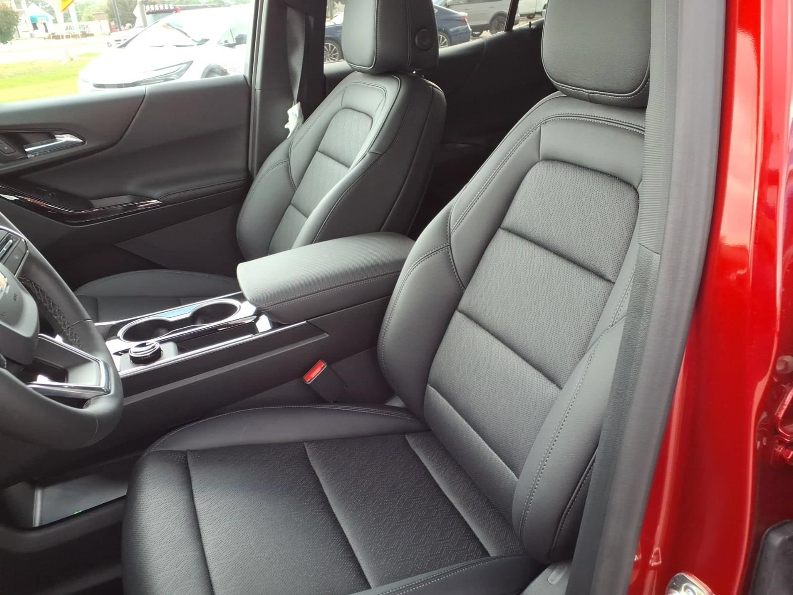2026 Chevrolet Equinox LT - Photo 16