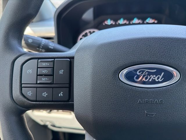 New 2026 Oxford White Ford F-350® XL image 24
