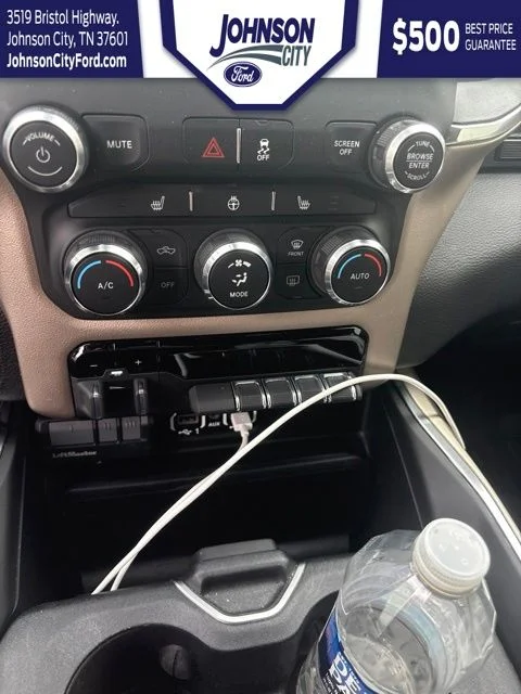 Used 2021 Silver Ram Laramie image 16