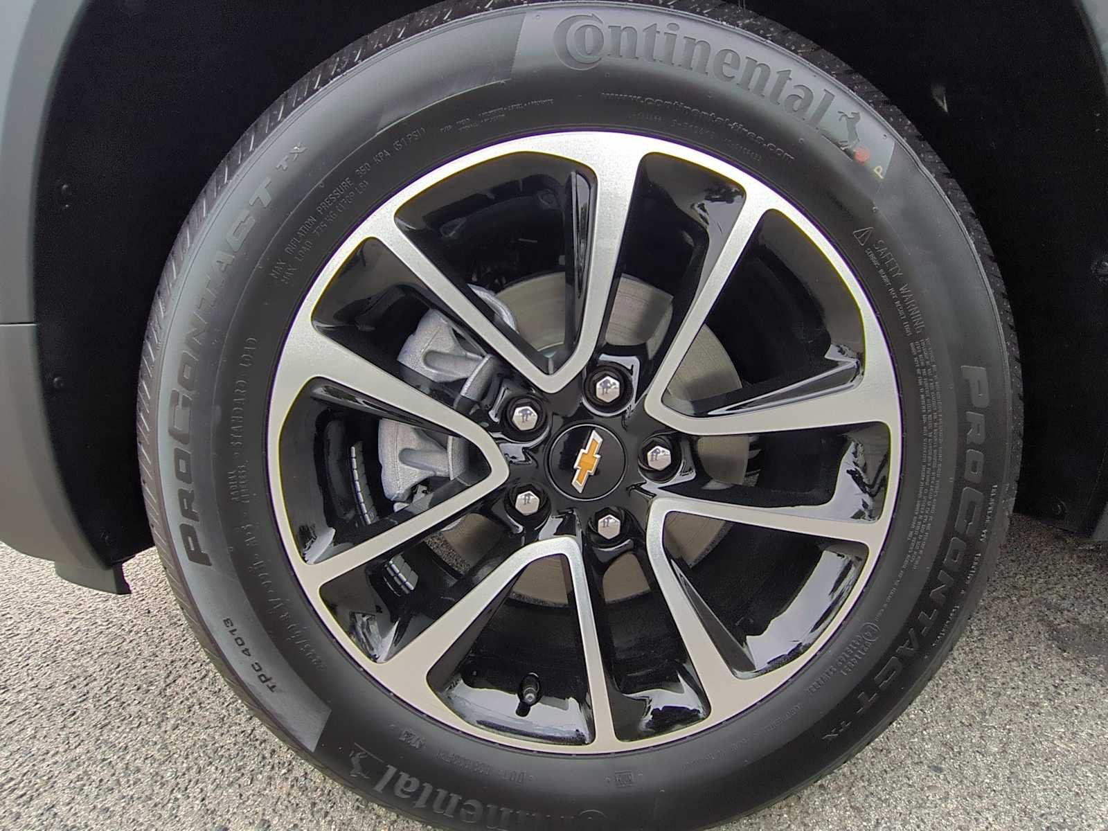 New 2026 Apex Red Chevrolet LT image 28