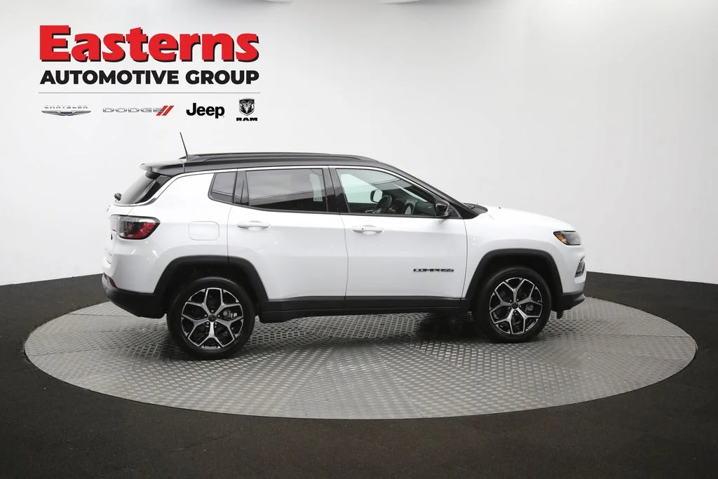 Used 2025 White Jeep Limited image 42