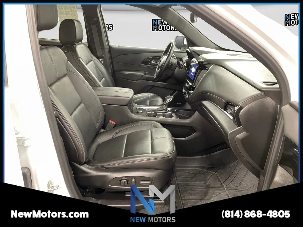 Used 2023 Summit White Chevrolet RS image 15