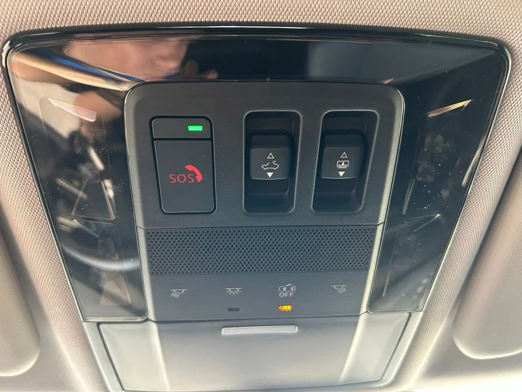 New 2026 Gray Mitsubishi Trail Edition image 53