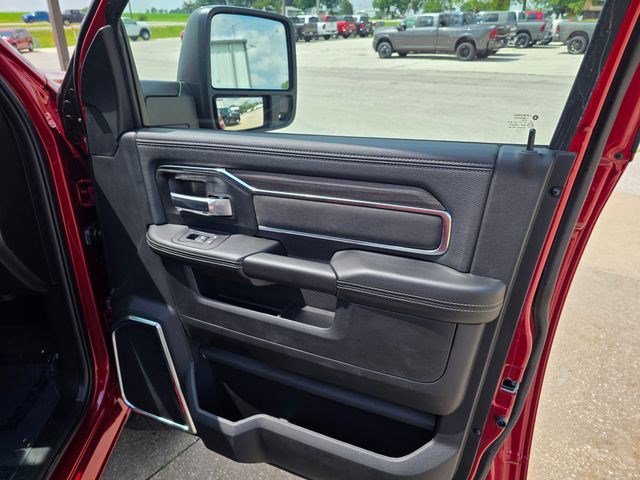 New 2026 Molten Red Pearl-Coat Exterior Paint RAM Laramie image 16