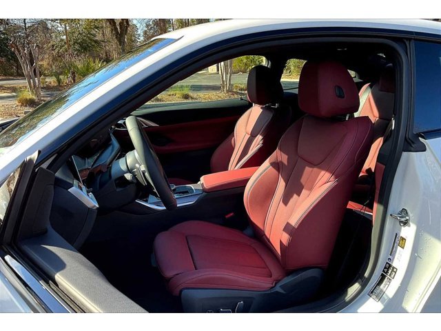 2025 BMW 4 Series 430i - Photo 9