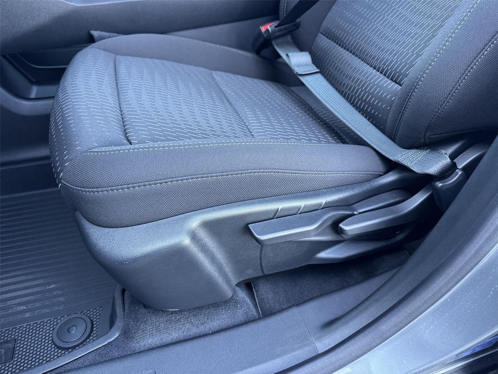 2026 Chevrolet Equinox LT - Photo 24