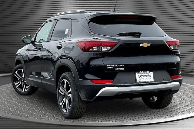 New 2026 Mosaic Black Metallic Chevrolet LT image 3