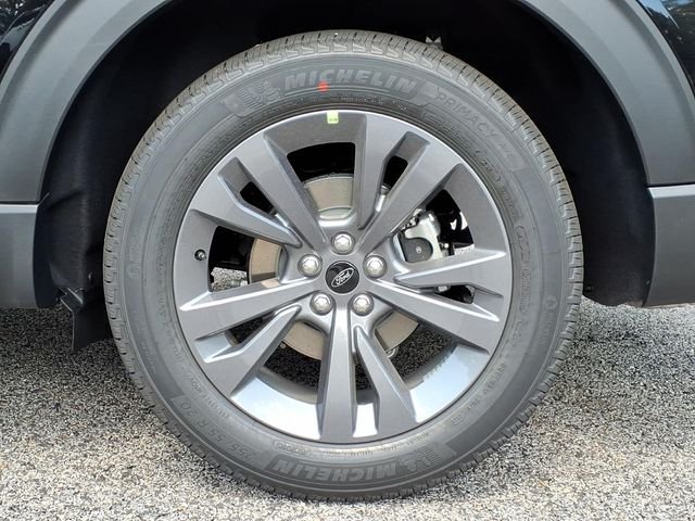 New 2026 Agate Black Metallic Ford Active image 7