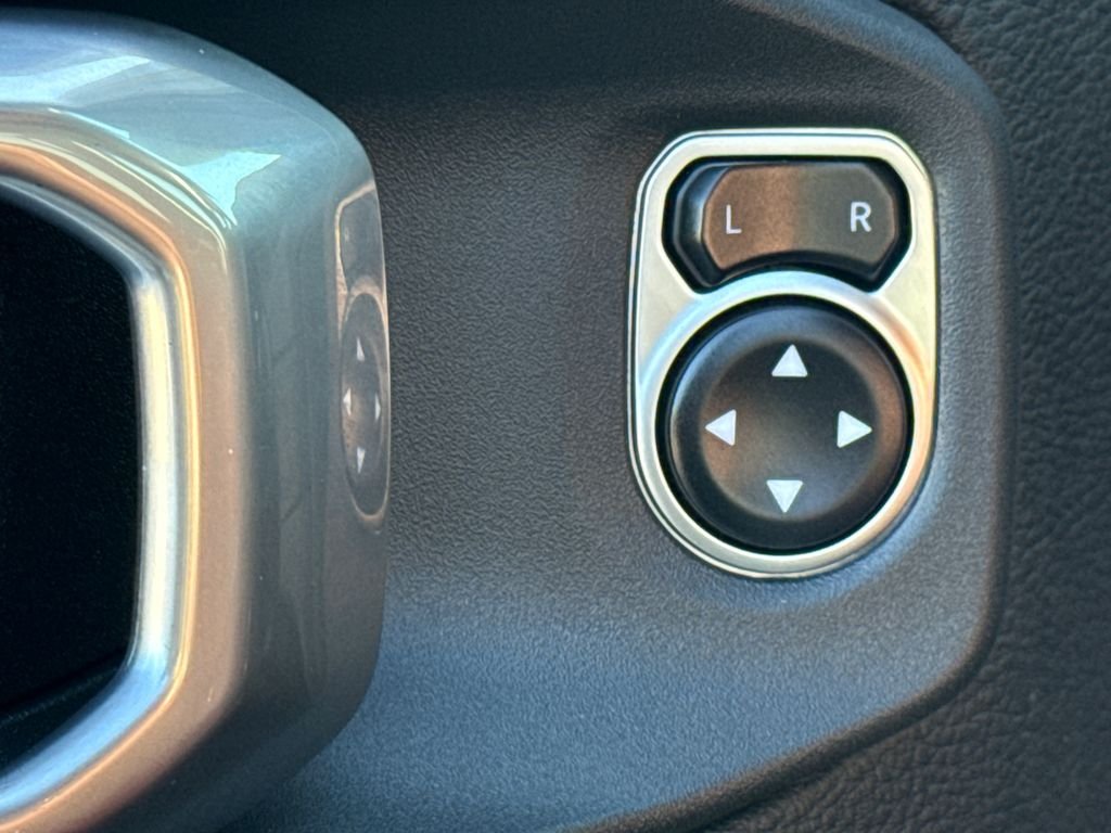 Used 2024 Gray Jeep Rubicon 392 image 22