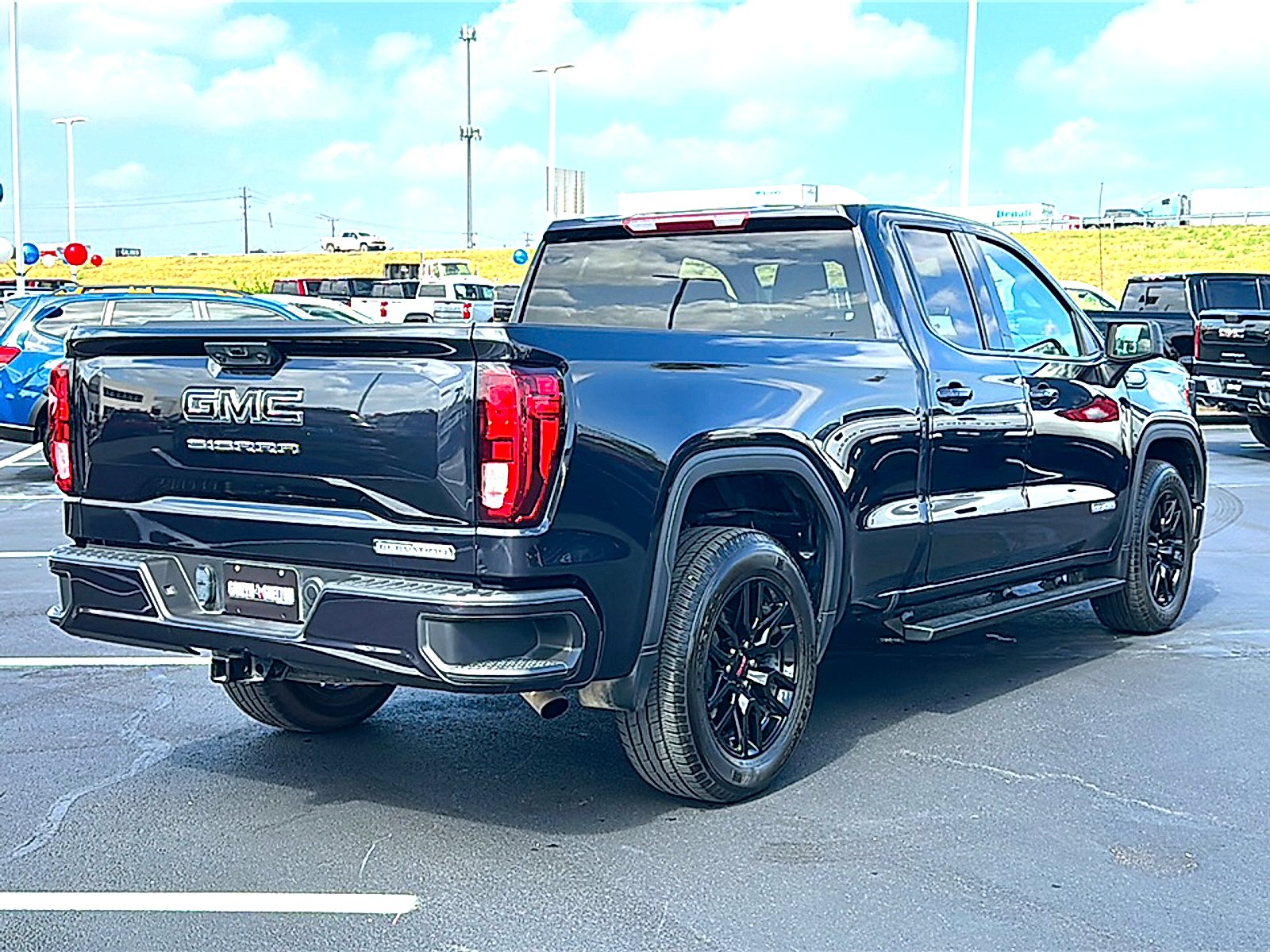 Used 2025 Titanium Rush Metallic GMC Elevation image 8