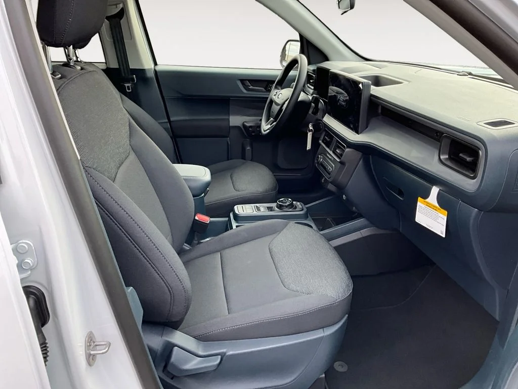 2026 Ford Maverick XL - Photo 10