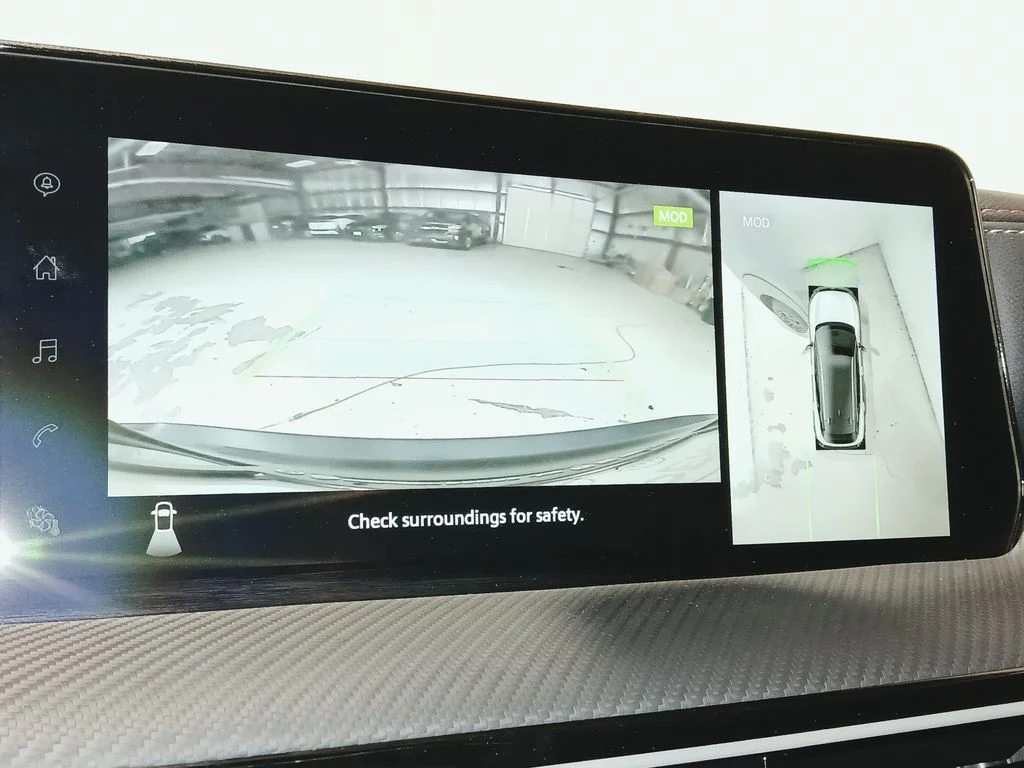 Used 2025 Black Nissan SR image 25