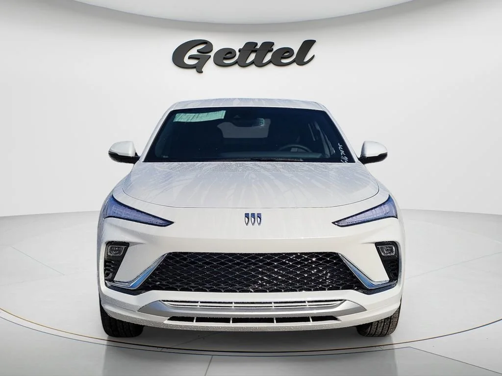 New 2026 White Frost Tricoat Buick Avenir image 8