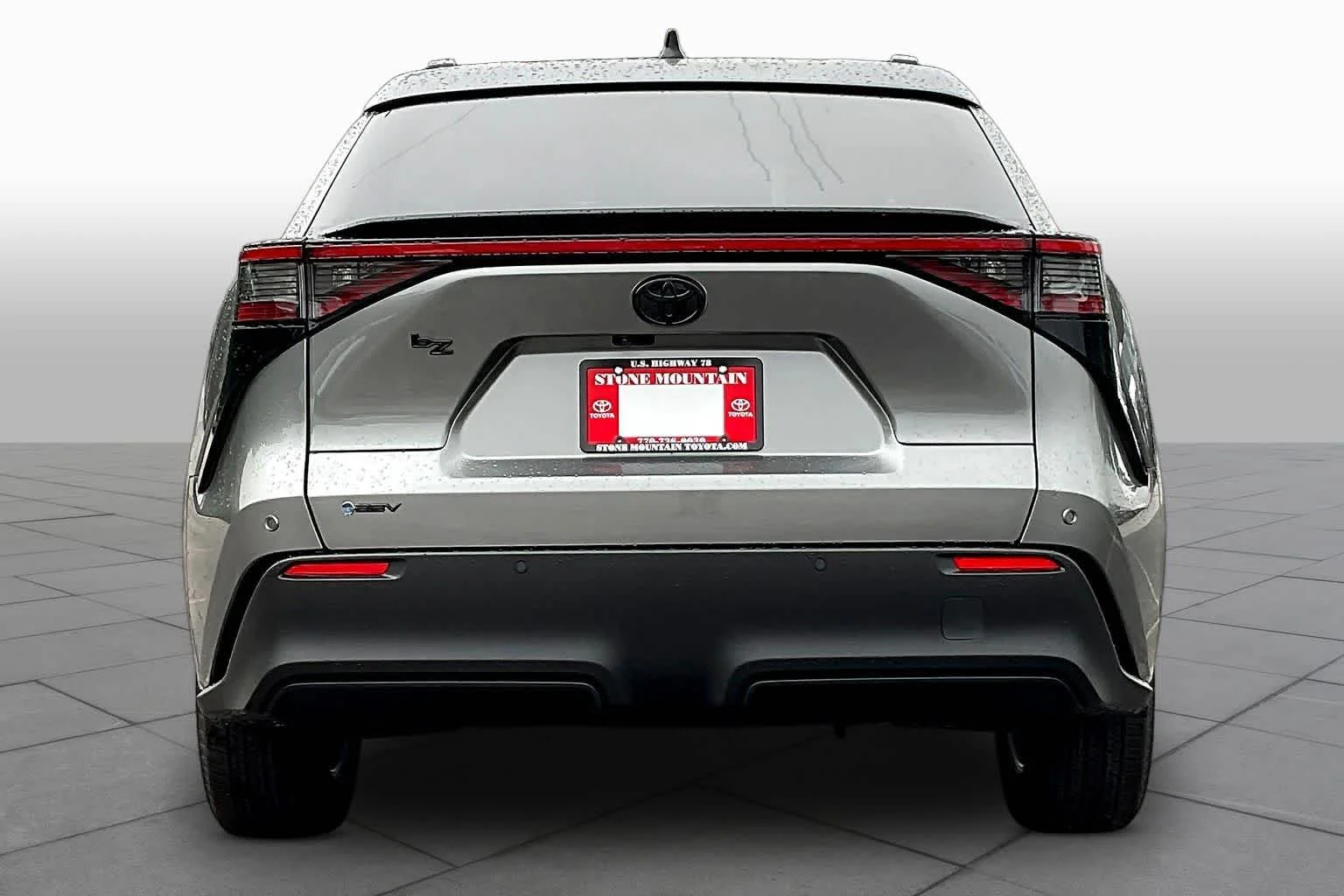 New 2026 Heavy Metal Toyota XLE image 4