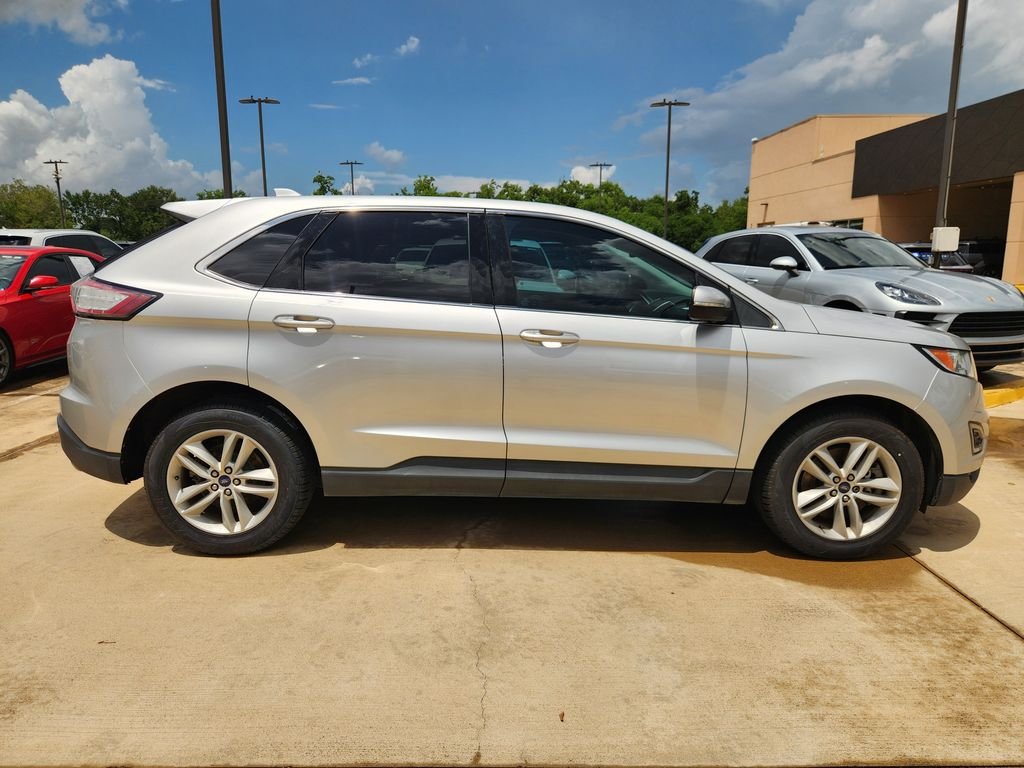 Used 2016 Ingot Silver Metallic Ford SEL image 6
