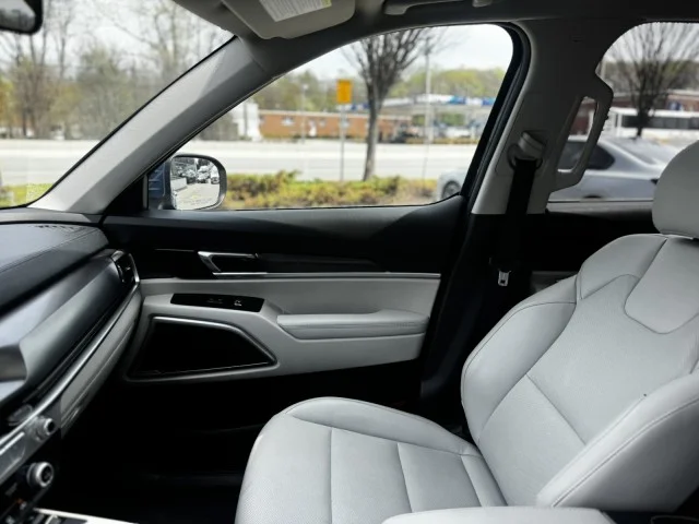 2023 Kia Telluride S - Photo 22