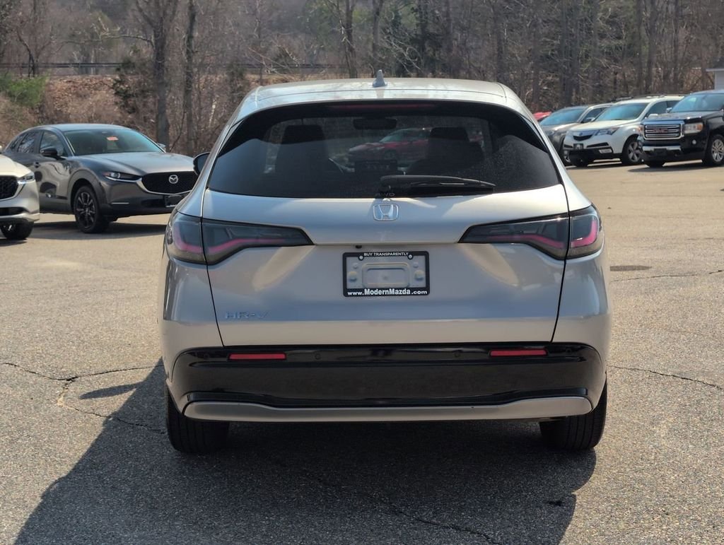 Used 2024 Silver Honda EX-L image 5