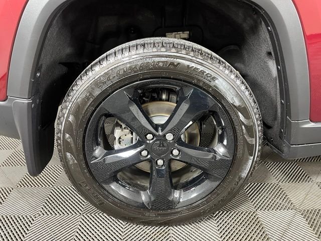 Used 2026 Red Jeep Limited image 12