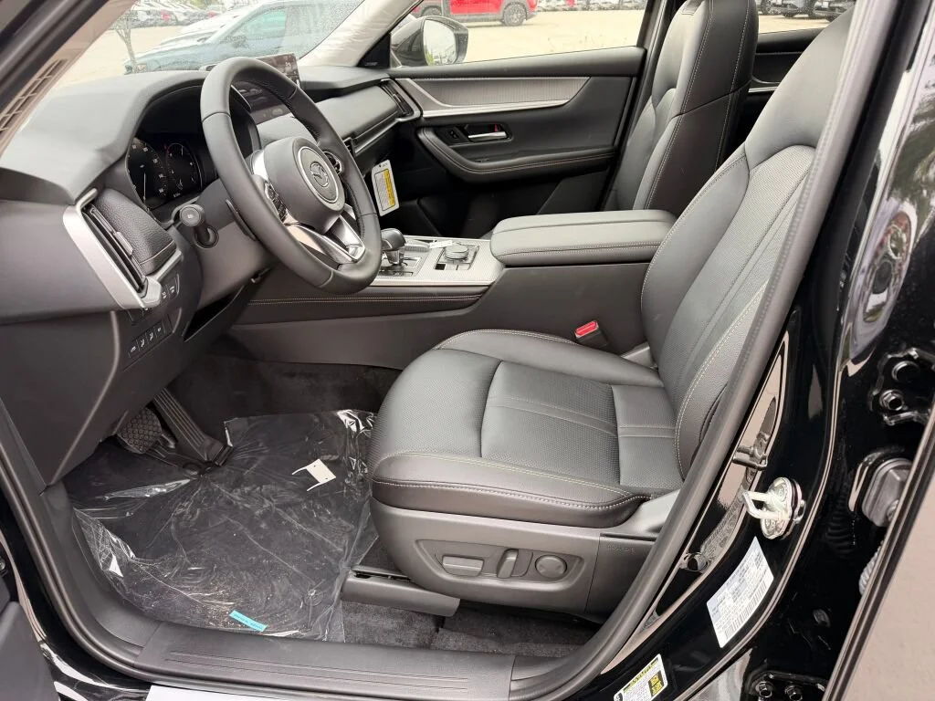 New 2026 Jet Black Mica Mazda 2.5 S Preferred AWD image 31