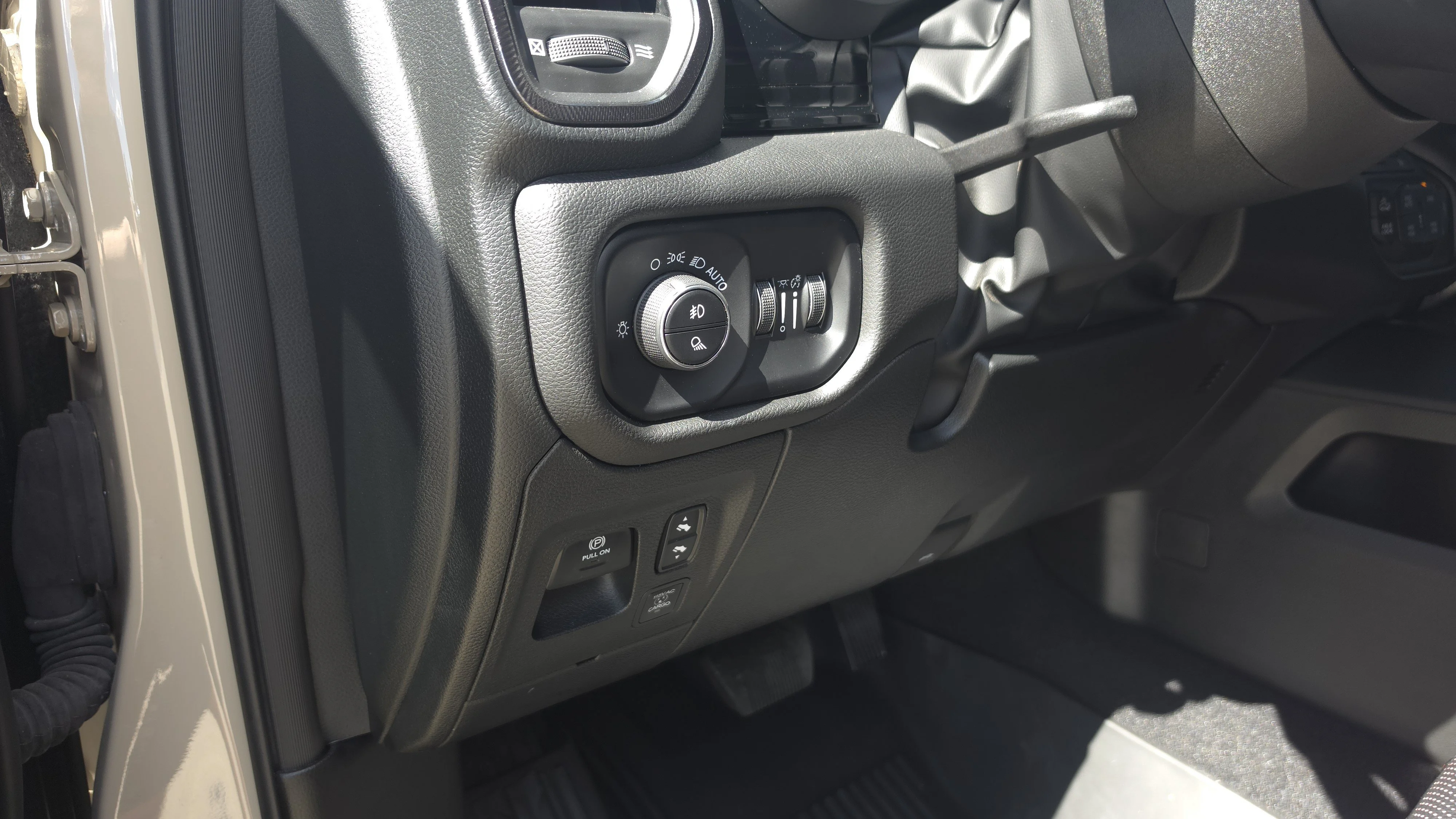 Used 2025 Tan Ram Rebel image 11