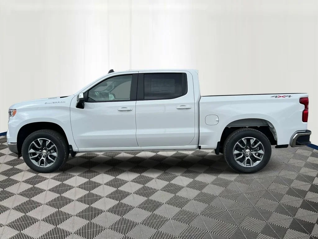 New 2026 Summit White Chevrolet LT (2FL) image 2