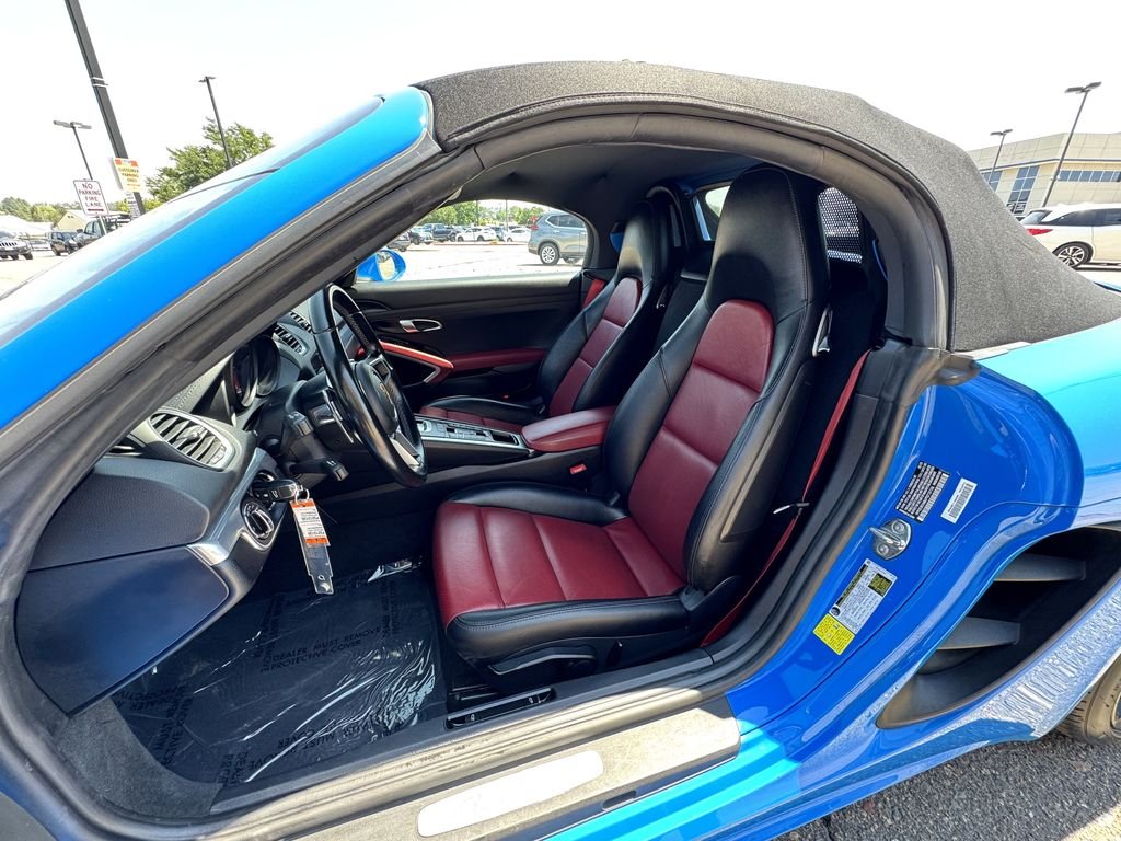 Used 2023 Blue Porsche S image 21