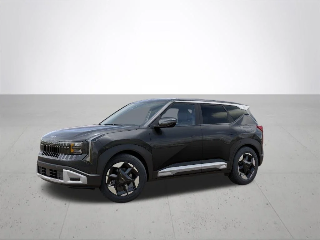 New 2027 Interstellar Gray Kia EX image 3