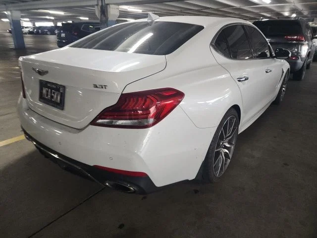 Used 2021 White Genesis 3.3T image 3