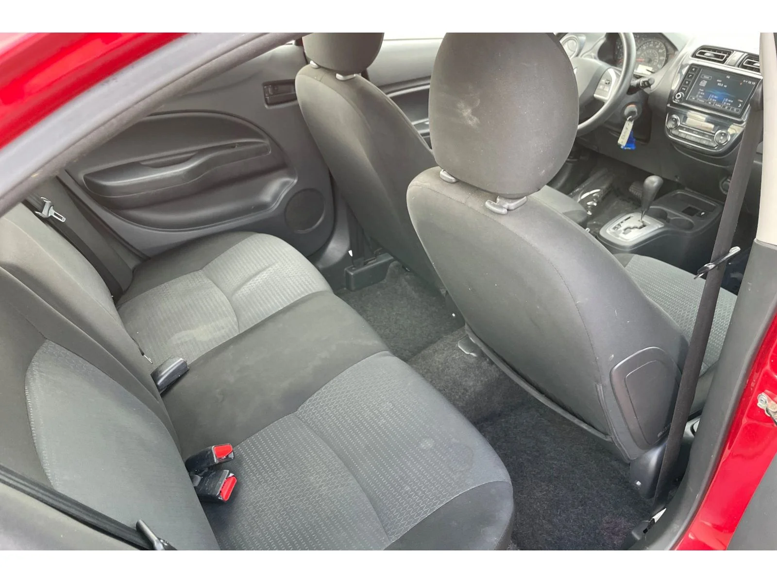 Used 2023 Infrared Metallic w/Black Roof Mitsubishi Black Edition image 16