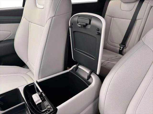 New 2026 White Pearl Hyundai Limited image 18
